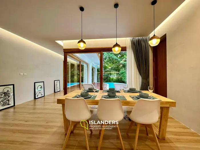 Luxury 3 double bedroom Pool Villa