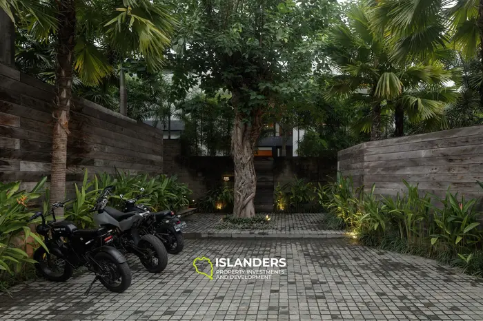 Premium 1-Schlafzimmer-Villa zum Verkauf in Bali, Badung, Berawa - Gartenblick