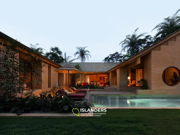 Luxurious 5-Bedroom Villa for Sale in Scenic Bali, Tabanan