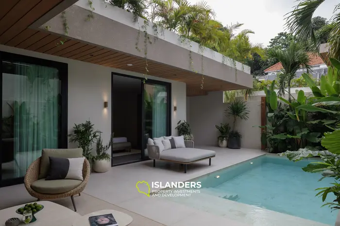 Luxurious 4-Bedroom Villa for Sale in Beautiful Bali with Garden View
