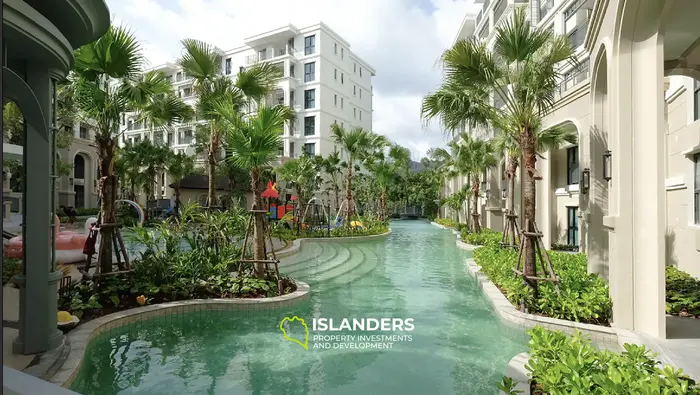 Stuning 1-Bedroom 50sqm 6th floor Beachfront condo for Sale in Bang Tao, Phuket