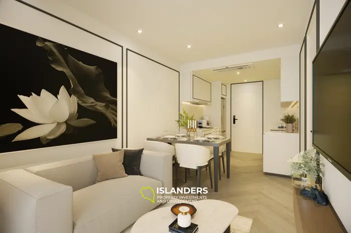 อพาร์ตเมนต์ 1 ห้องนอนสมัยใหม่ขายที่หาดบางเทาในภูเก็ต