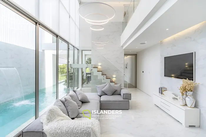 Superbe duplex de 3 chambres à vendre dans la province de Phuket, plage de Bang Tao