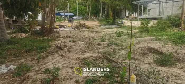 Land + Off-Plan Villa for Sale in Full-Service Complex on Koh Phangan