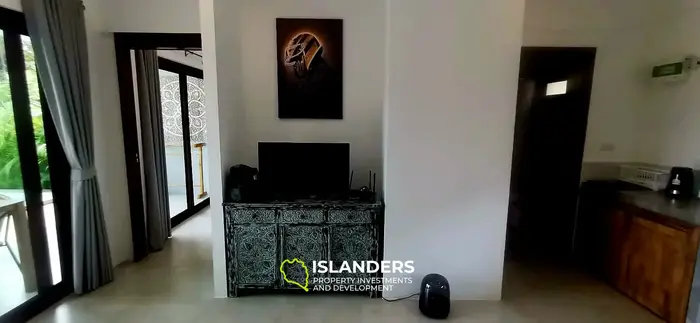 Gran oportunidad - Propiedad de 2 villas con vista al mar