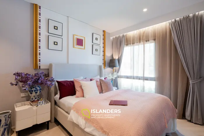 Luxury  1-Bedroom 36sqm Apartment for Sale in Bang Tao - Premium Quality 