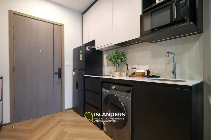 Charming 1-Bedroom Apartment 29sqm  for Sale in Bang Tao Beach, Phuket