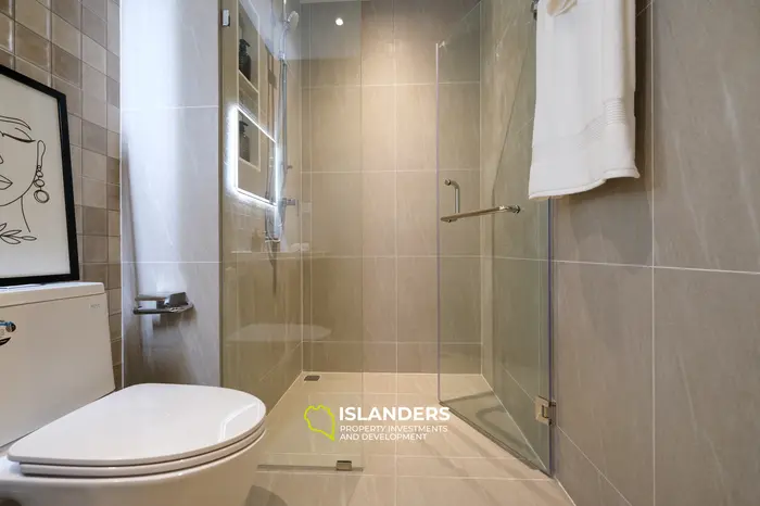 Stunning 1-Bedroom Apartment 32sqm for Sale in Bang Tao Beach