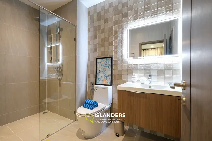 Luxury 2-Bedroom Apartment 66sqm for Sale in Bang Tao Beach, Phuket