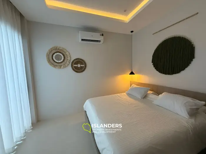 プールヴィラ 2ベッドルーム 開発されたエリアの島（マエナム）