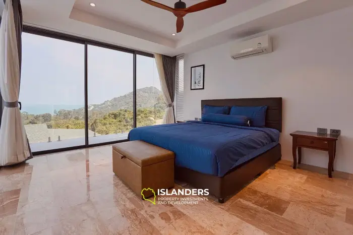 3-bdrm pool villa with ocean view from living room (Chaweng)