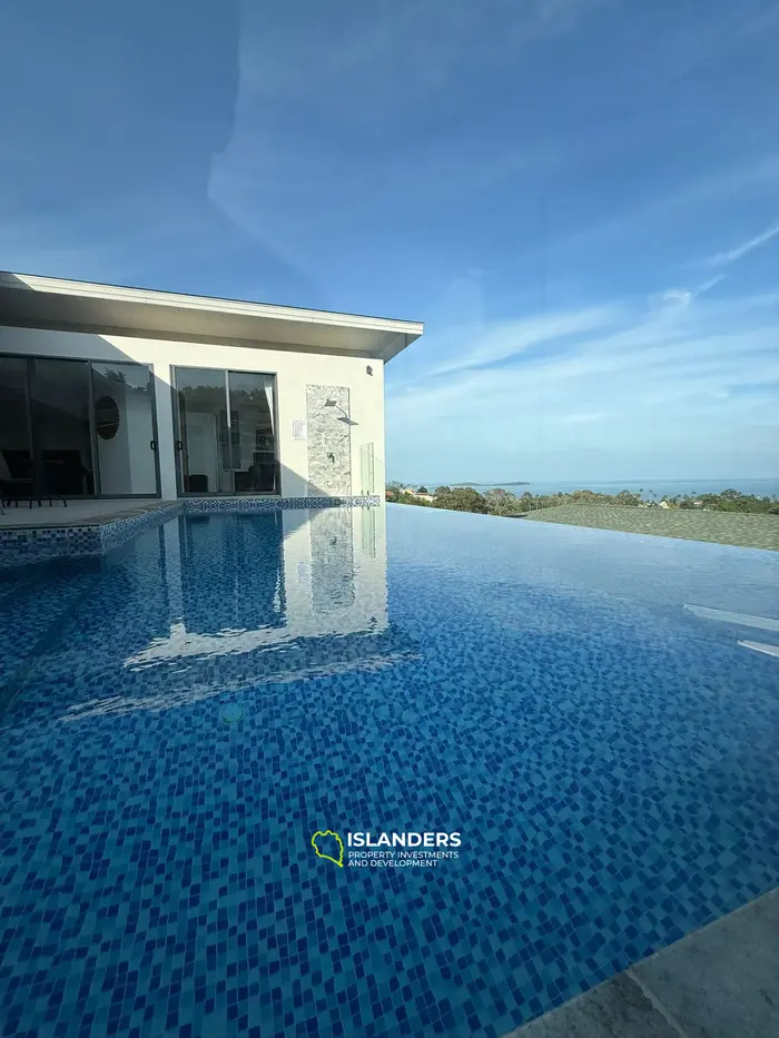Villa de 3 chambres avec piscine et vue sur l'océan depuis le salon (Chaweng)