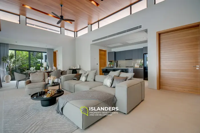 Elegant 3-Bedroom Villa with Private Pool in Bang Tao