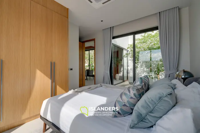 Elegant 3-Bedroom Villa with Private Pool in Bang Tao