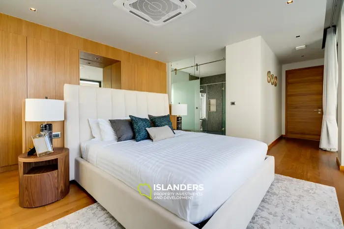 Elegant 3-Bedroom Villa with Private Pool in Bang Tao