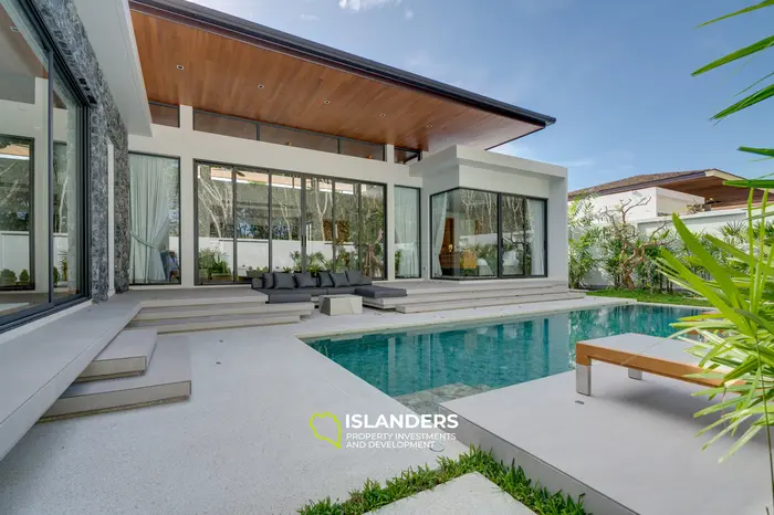 Elegant 3-Bedroom Villa with Private Pool in Bang Tao