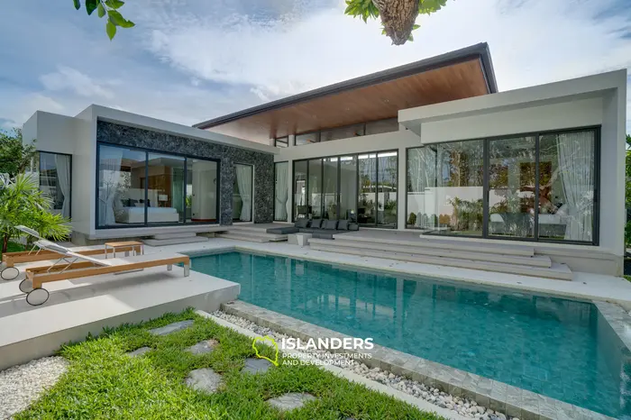 Elegant 3-Bedroom Villa with Private Pool in Bang Tao