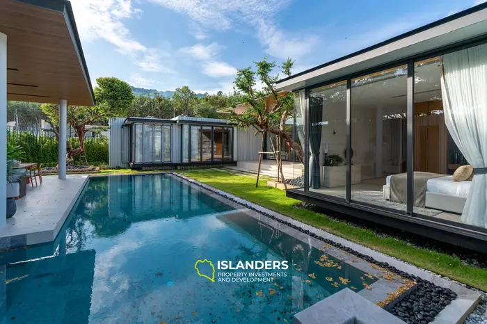 Refined 4-Bedroom Villa with Pool in Bang Tao