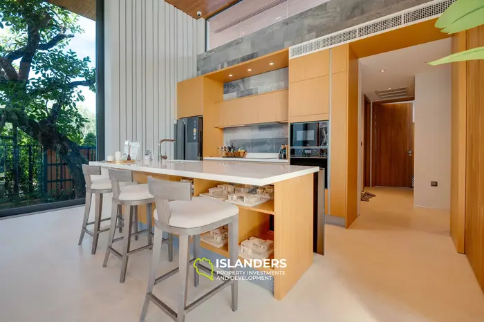 Refined 4-Bedroom Villa with Pool in Bang Tao