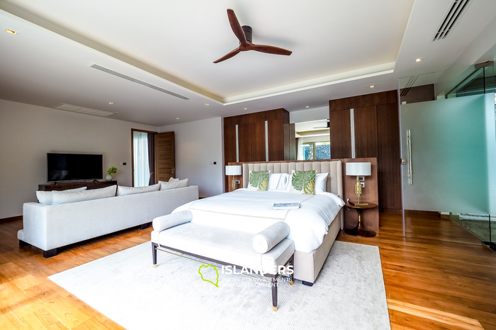 Luxurious 4-Bedroom Villa with Private Pool in Bang Tao