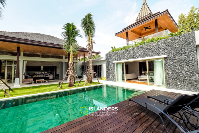Luxurious 4-Bedroom Villa with Private Pool in Bang Tao