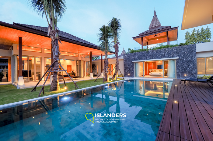 Luxurious 4-Bedroom Villa with Private Pool in Bang Tao