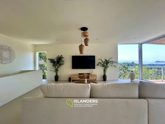 Luxurious Villa with Breathtaking Sea Views in Koh Phangan