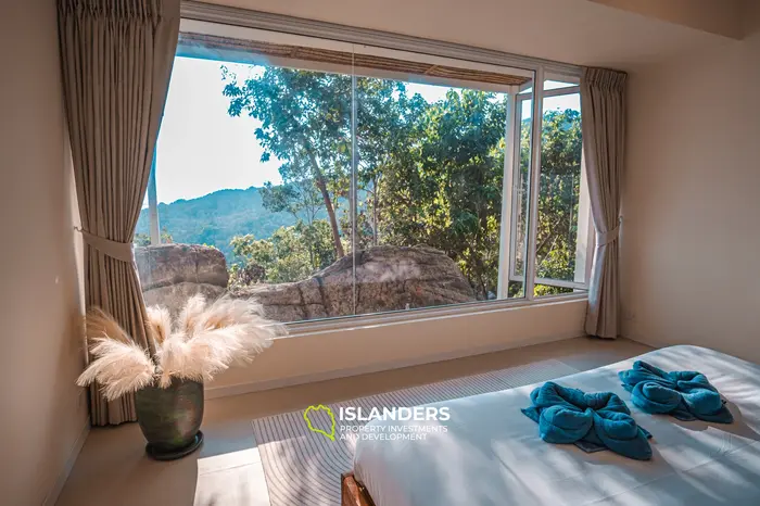 Luxurious Villa with Breathtaking Sea Views in Koh Phangan