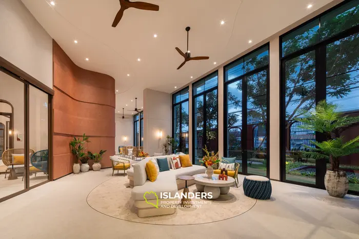 1BR  Apartment NEXT TO CENTRAL MALL  in Phuket