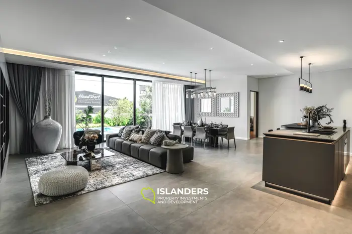 Luxurious Off-Plan Villa with Pool View in Phuket