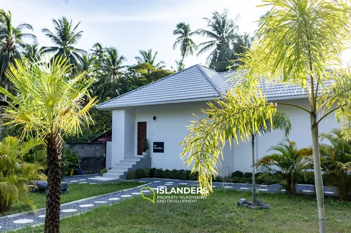 High-end 3-Bedroom villa in the jungle