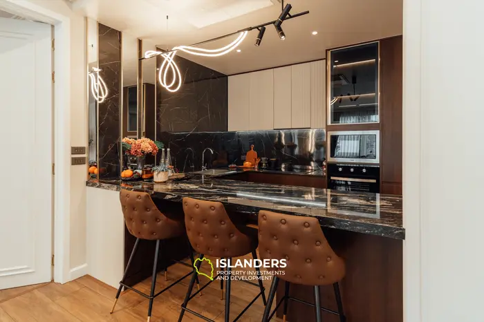 ONLY DURING CONSTRUCTION Luxurious 2 bedroom (94sqm)  Apartment 50m from  Karon beach, Phuket