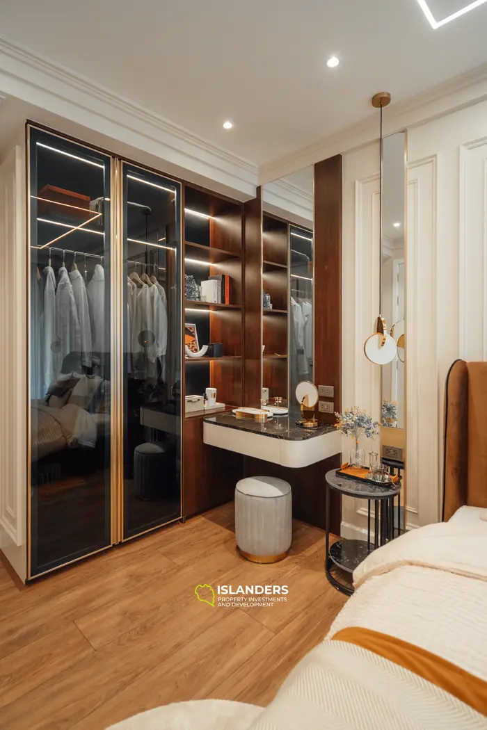 ONLY DURING CONSTRUCTION Luxurious 2 bedroom (94sqm)  Apartment 50m from  Karon beach, Phuket