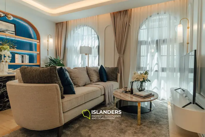 Luxurious 3-Bedroom Condo  in BangTao