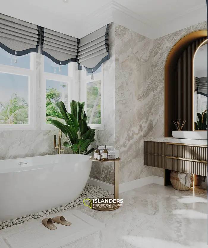 Luxurious Villa with Panoramic Views in Phuket