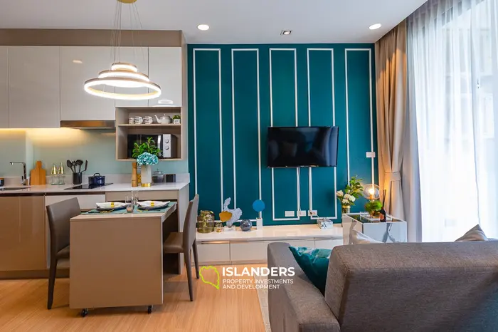 Prestigious Sea View 1-Bedroom Apartment in Karon 
