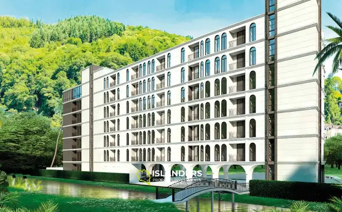 Upscale 1-Bedroom Apartment in Karon 