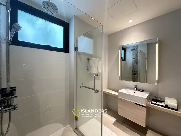 1 bedroom Condo 1st with Pool access, Bang Tao Beach