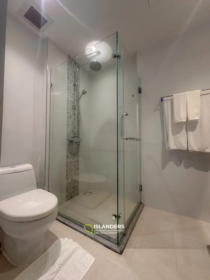 1 Schlafzimmer Wohnung mit Stadtblick 4. Etage, Bang Tao Beach