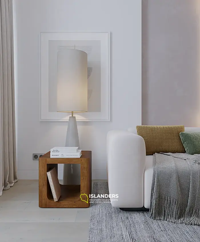 Prestigekondominium mit Balkon in Layan