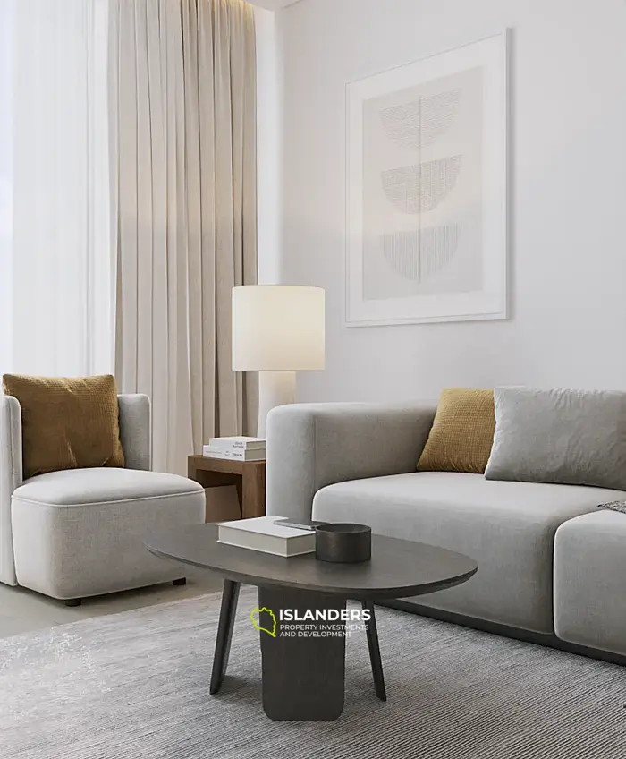 Upscale 2-Bedroom Condo with Mountain View in Layan
