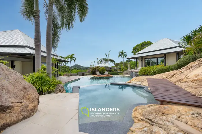 3-bdrm pool villa with sea view from terrace (Bophut)