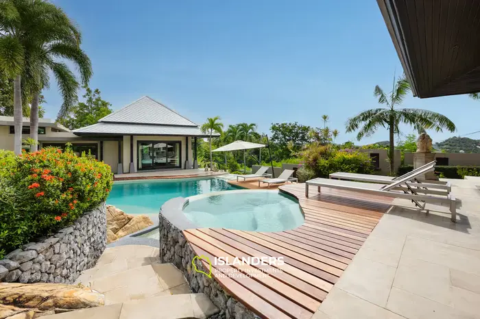 3-bdrm pool villa with sea view from terrace (Bophut)