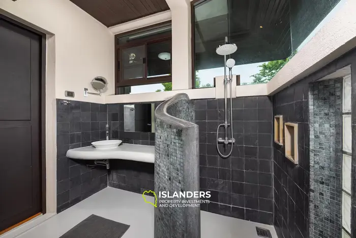 3-bdrm pool villa with sea view from terrace (Bophut)