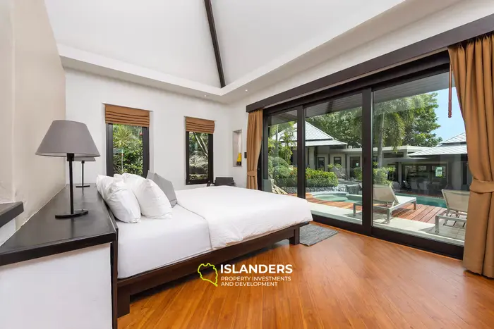 3-bdrm pool villa with sea view from terrace (Bophut)