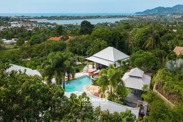3-bdrm pool villa with sea view from terrace (Bophut)