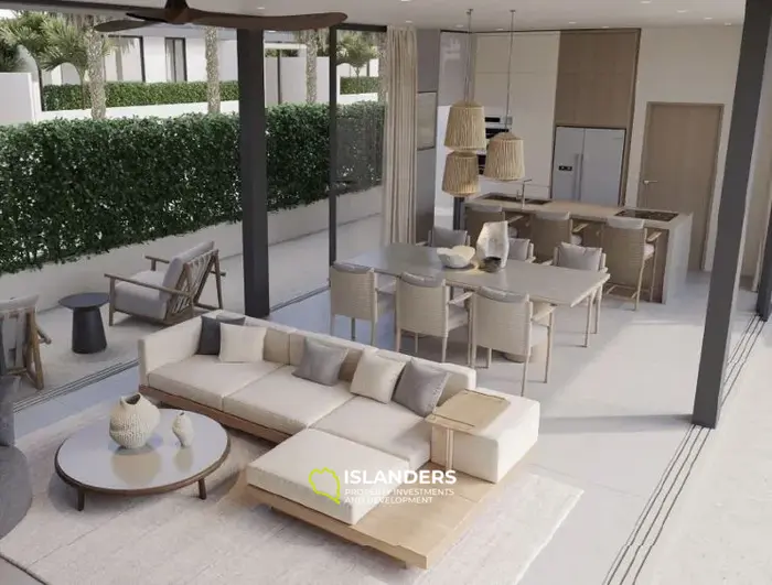 Spacious 2-bdrm villa with garden and pool access (Chong Mon)