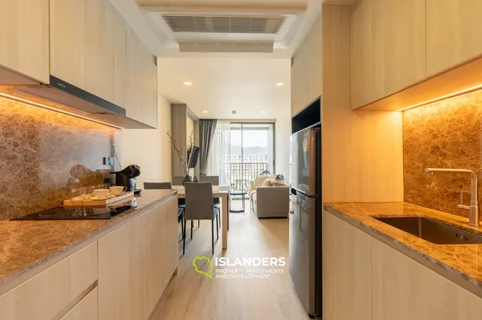 Elegant Golf view Condo 8th floor in Phuket's Laguna