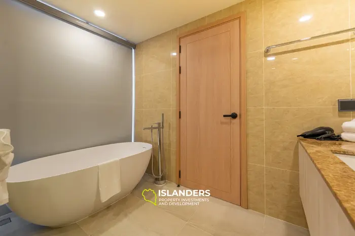 Condominio elegante de 2 habitaciones con vista al golf en el séptimo piso de Laguna en Phuket