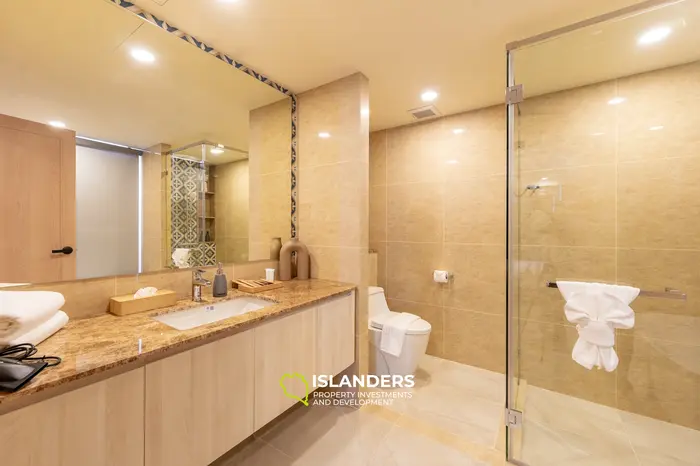 Condominio elegante de 2 habitaciones con vista al golf en el séptimo piso de Laguna en Phuket